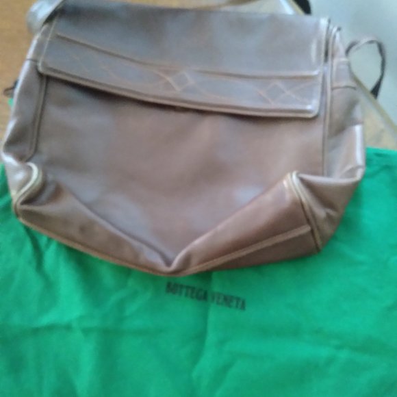 Vintage Brown Satchel  | Size 13"x11" - Picture 9 of 9